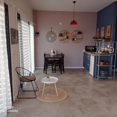 Sponder Loft Bed and Breakfast Giv'at Yo'av Buitenkant foto